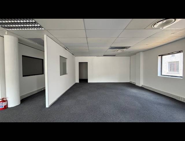 645M² OFFICE TO LET IN UMGENI BUSINESS PARK